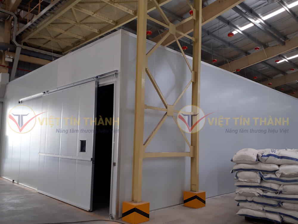 Panel Eps Phòng Sạch Công Ty CJ Vĩnh Long