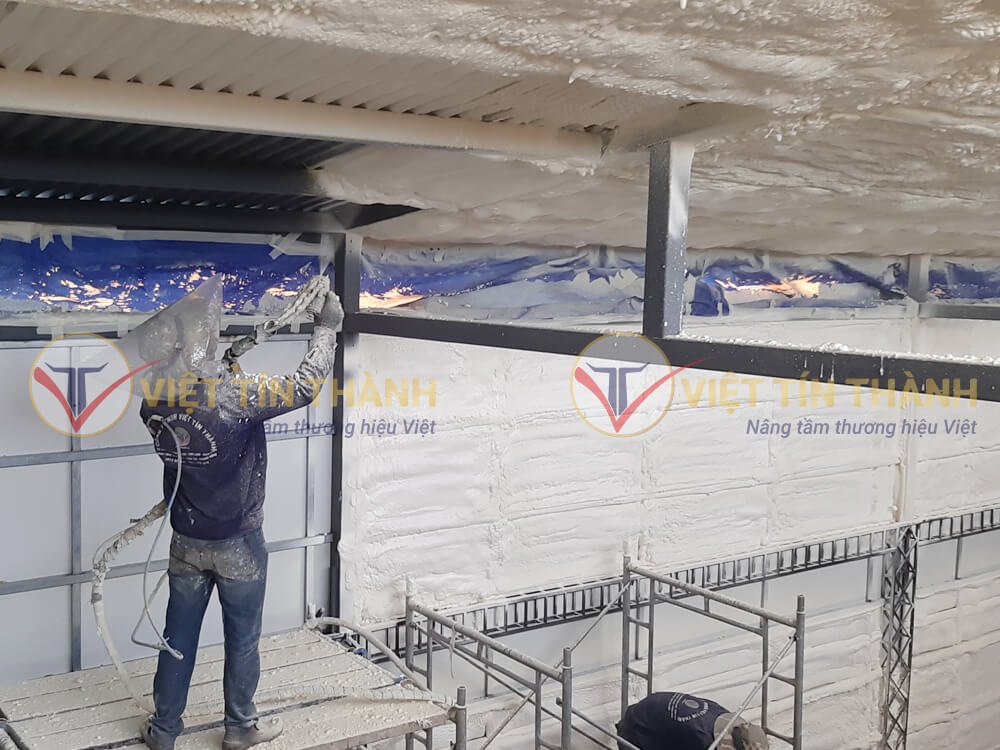 Phun Pu Foam Cách Nhiệt Công Ty Nón Sơn