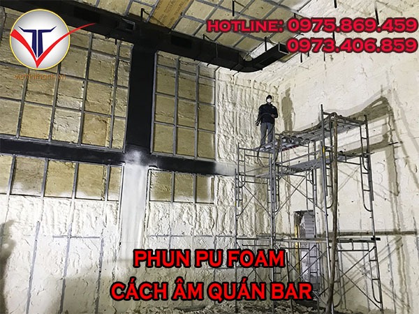 THI CÔNG PHUN PU FOAM CÁCH ÂM QUÁN BAR GIÁ RẺ